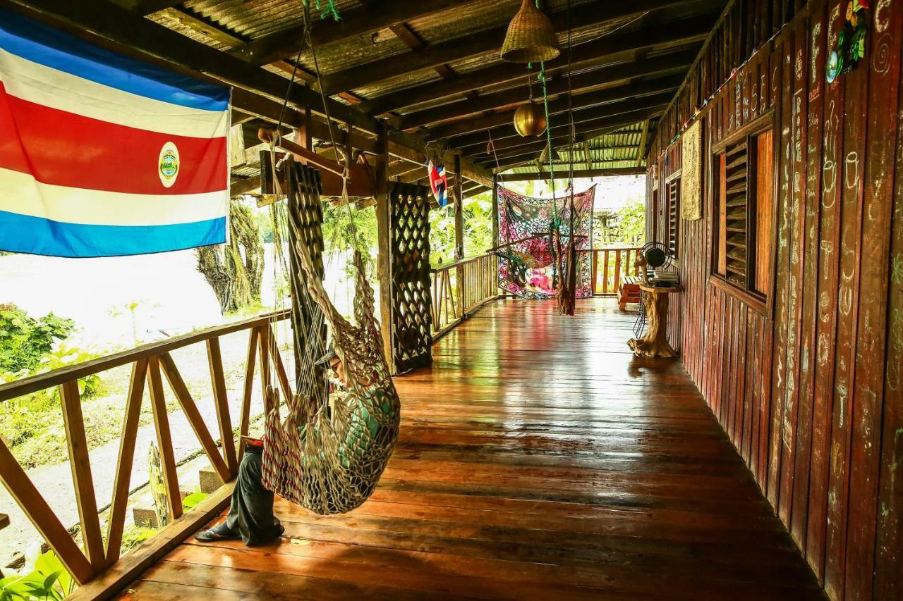 Tapir Lodge Santa Rita  Exterior foto