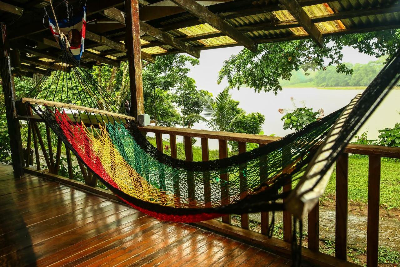 Tapir Lodge Santa Rita  Exterior foto