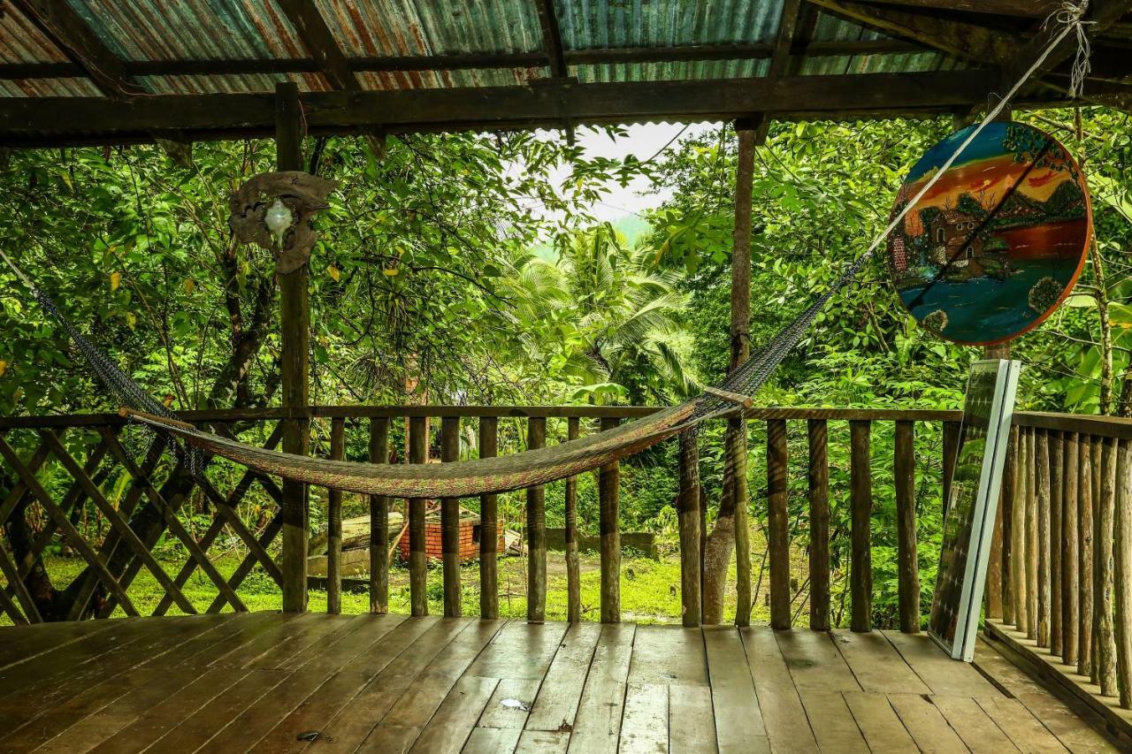 Tapir Lodge Santa Rita  Exterior foto